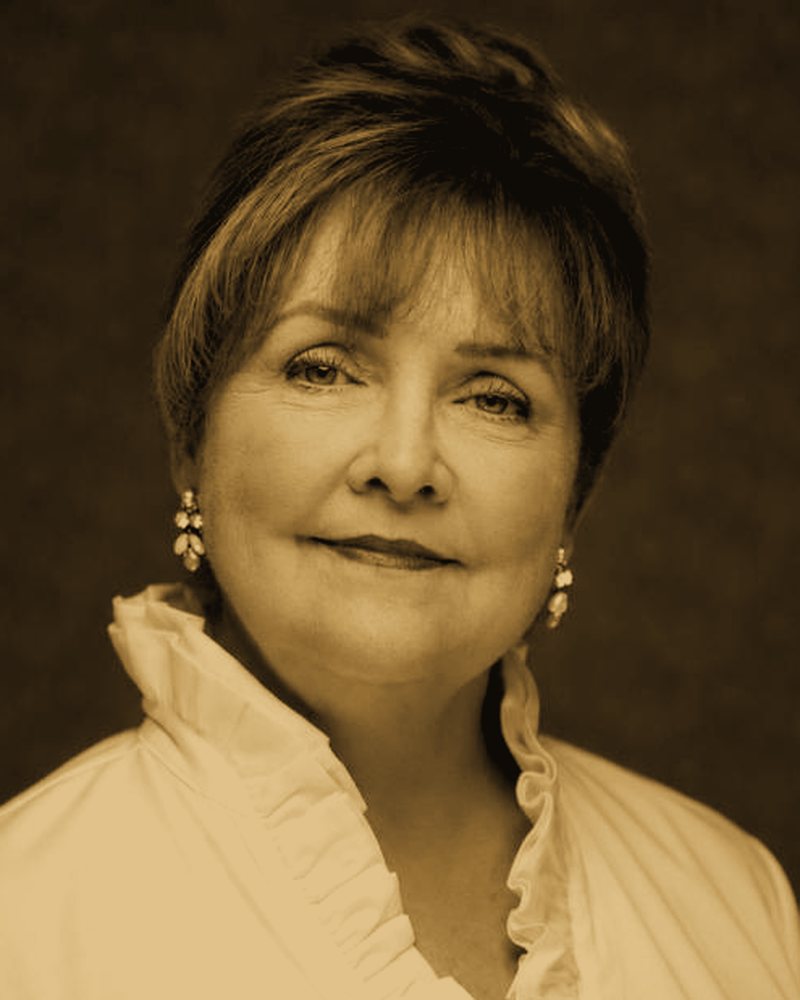 Robin Wolaver portrait